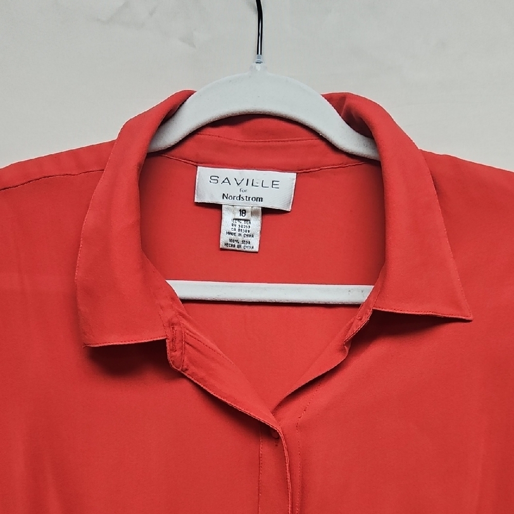 VINTAGE Saville for Nordstrom Red 100% Silk Button-Down Blouse - Size 18 - Picture 4 of 11